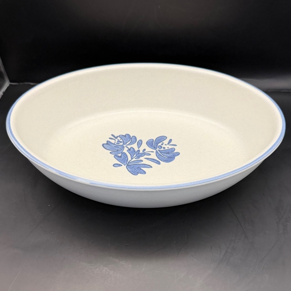Pfaltzgraff‎ Folk Art Oval Vegetable Serving Bowl Blue Floral Tan Stoneware 10"